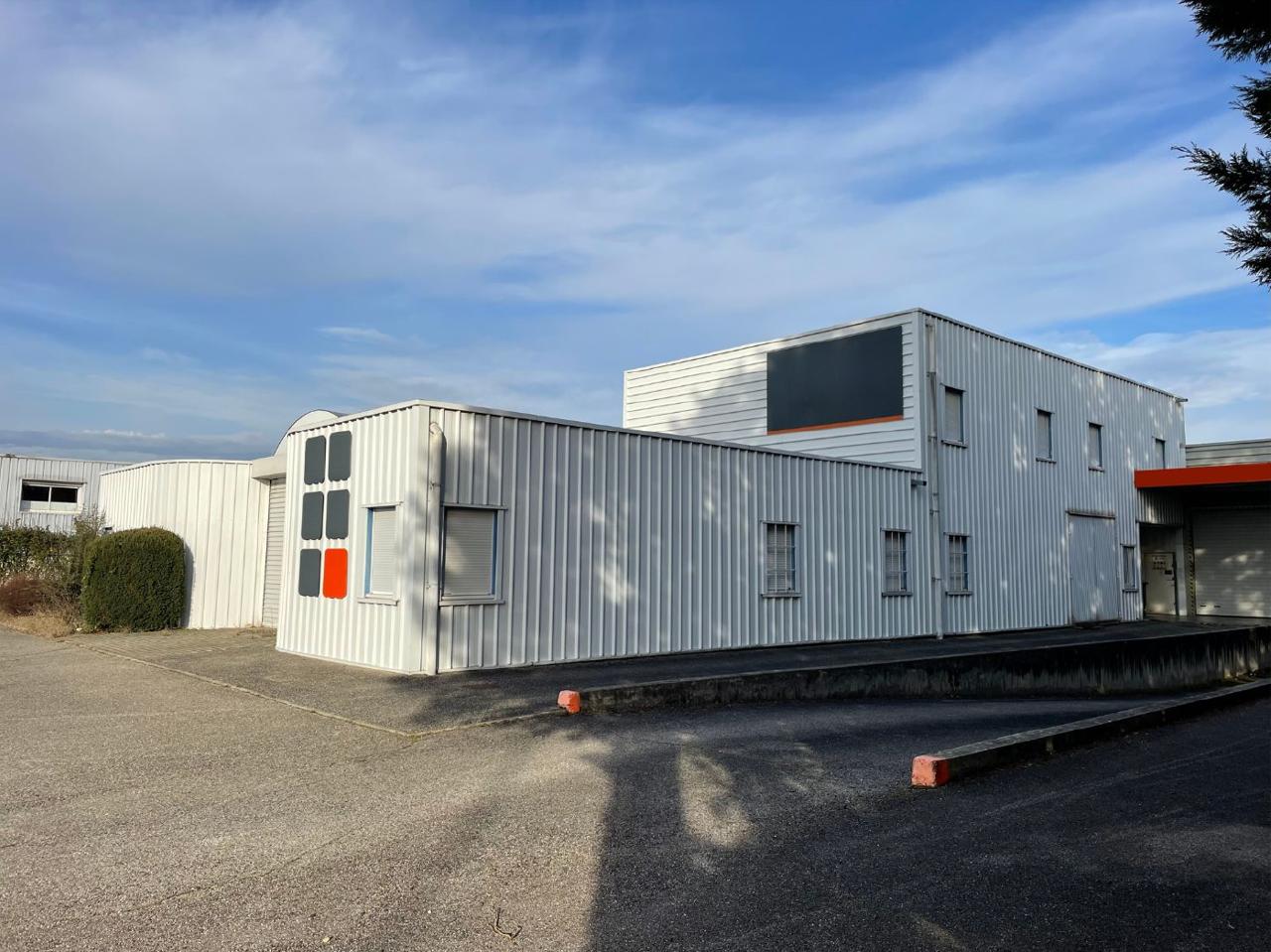Local d'activité Béligneux 895m² Vente local d'activité Béligneux Ain OVACT2420562 0